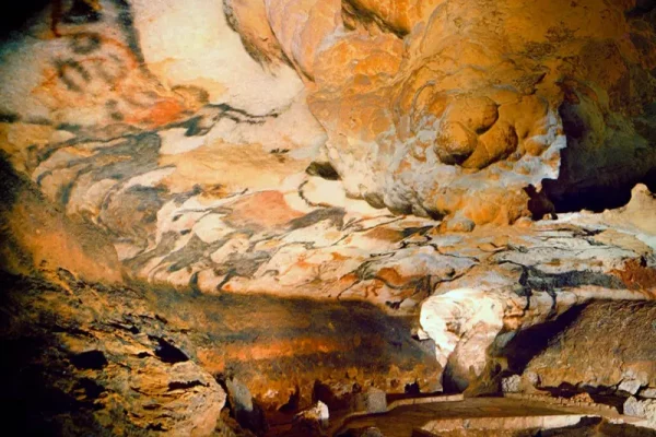 Lascaux II